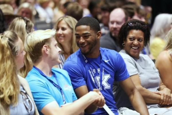 Incoming students greet each other at Big Blue Nation Orientation