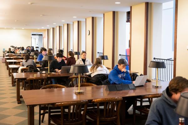 UK Students Studying at William T Young Library 