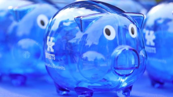 UK Invest piggy bank